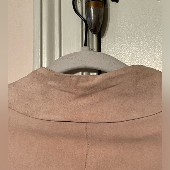 Vintage Giorgio Armani Pale Pink Suede Leather Jacket - Picture 6 of 10